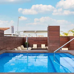 Holiday Tempa Museo إشبيلية