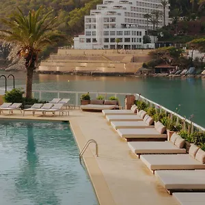 cala-llonga-resort.ibizaislandhotels.net/