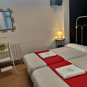 Hostel Akelarre 