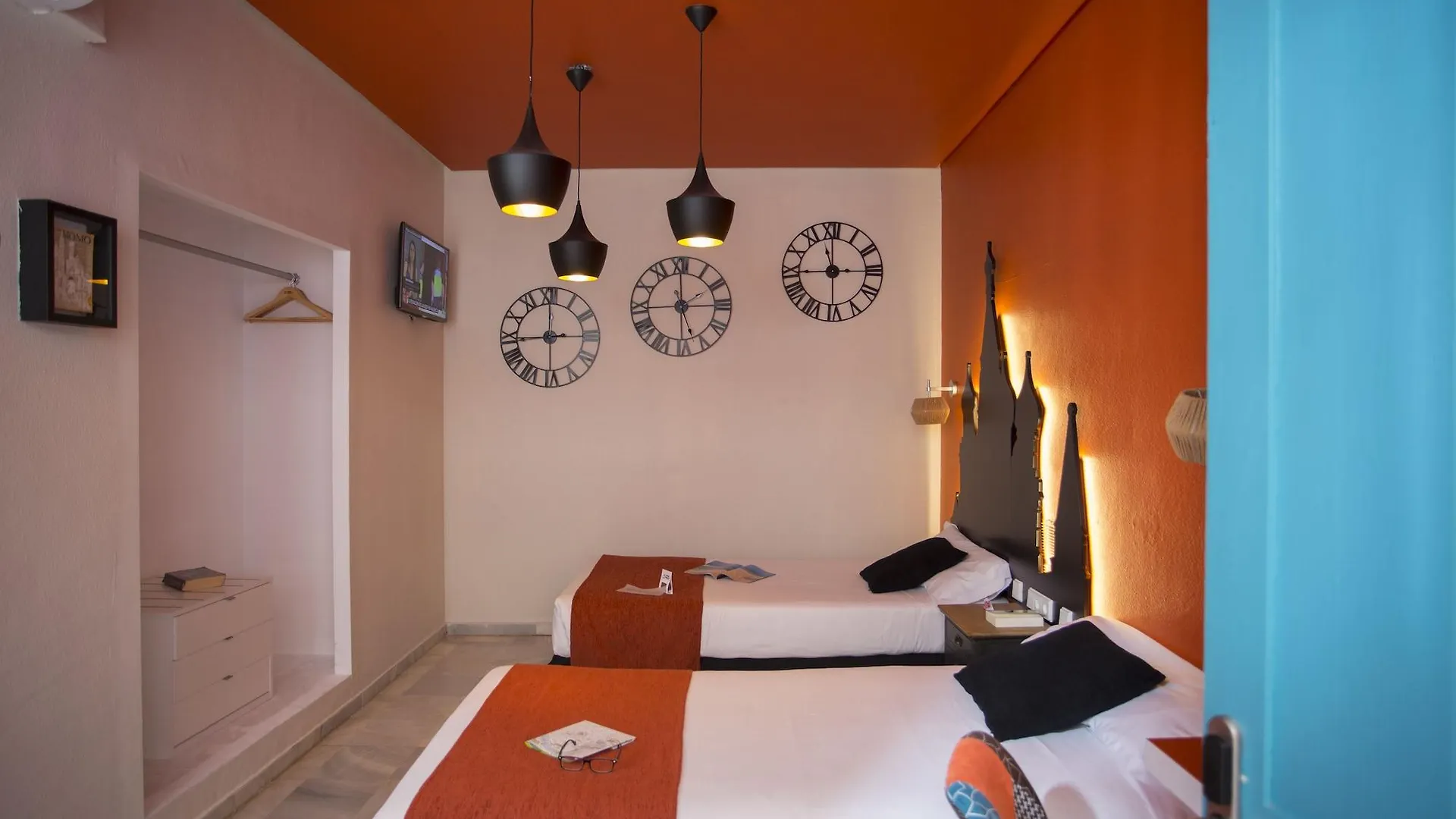 Casual De Las Letras Sevilla Hotel