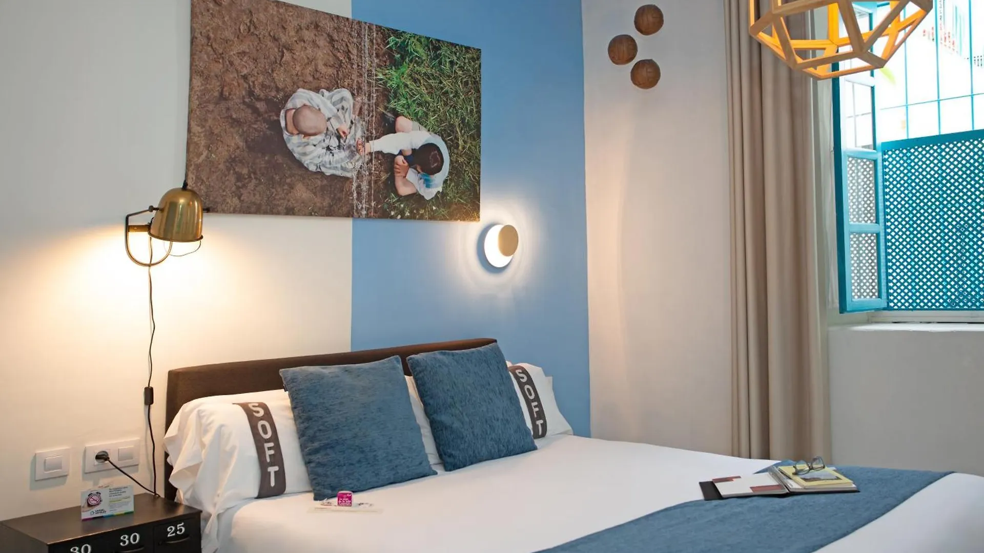 Casual De Las Letras Sevilla Hotel